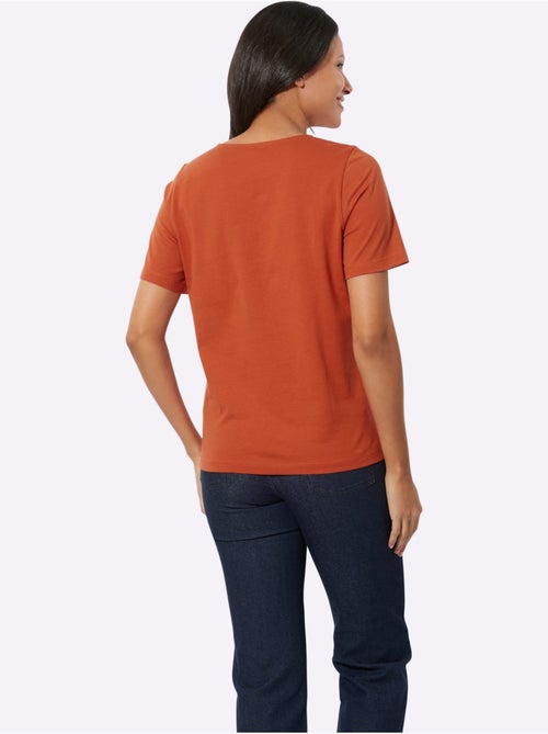 T-shirt à manches courtes en coton avec imprimé feuilles en haut - Taille standard - Moda Vilona - Kiabi T-shirt à manches courtes en coton avec imprimé feuilles en haut - Taille standard - Moda Vilona - Kiabi