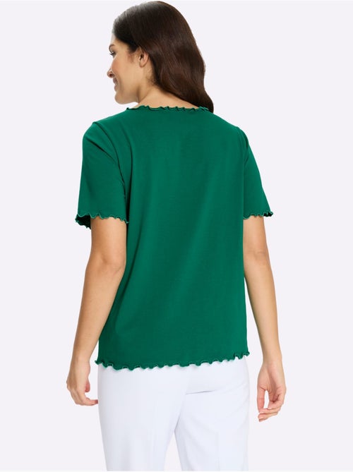 T-shirt à manches courtes en finition ondulée avec col rond - Taille standard - Moda Vilona - Kiabi T-shirt à manches courtes en finition ondulée avec col rond - Taille standard - Moda Vilona - Kiabi