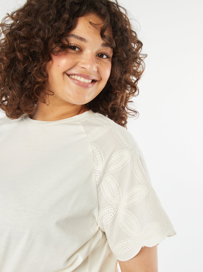 T-shirt à manches courtes en macramé BLANC - Kiabi