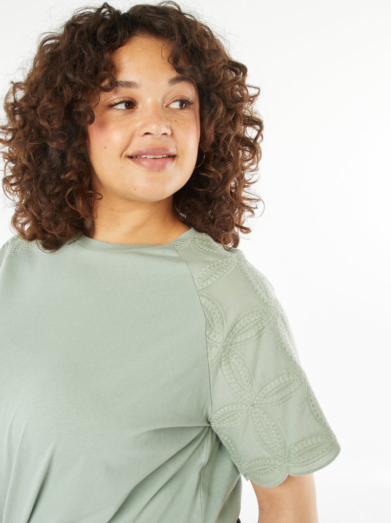 T-shirt à manches courtes en macramé VERT - Kiabi
