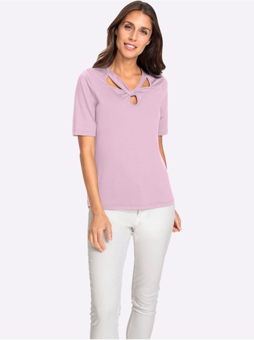 T-shirt à Manches Courtes Encolure Raffinée - Taille Standard - Helline - Kiabi T-shirt à Manches Courtes Encolure Raffinée - Taille Standard - Helline - Kiabi