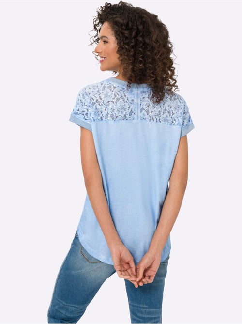 T-shirt à Manches Courtes Imprimé Feuille Brillant - Taille Standard - Helline - Kiabi T-shirt à Manches Courtes Imprimé Feuille Brillant - Taille Standard - Helline - Kiabi