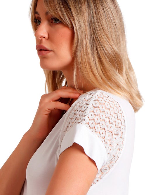 T-shirt à manches courtes LACE - Kiabi T-shirt à manches courtes LACE - Kiabi