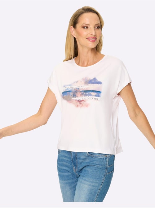 T-shirt à Manches Courtes Motif Imprimé - Taille Standard - Helline - Kiabi T-shirt à Manches Courtes Motif Imprimé - Taille Standard - Helline - Kiabi