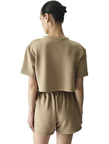 T-shirt à manches courtes texturé effet soyeux avec détails de couture penti