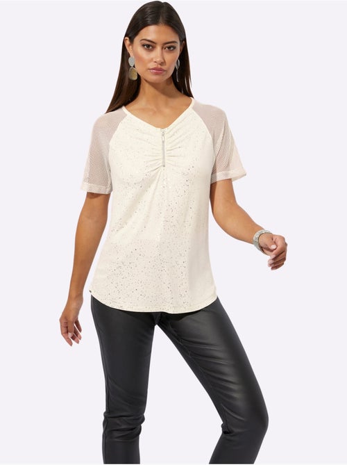 T shirt à manches courtes viscose col en V - Taille standard - Helline - Kiabi T shirt à manches courtes viscose col en V - Taille standard - Helline - Kiabi