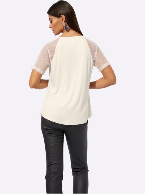 T shirt à manches courtes viscose col en V - Taille standard - Helline - Kiabi T shirt à manches courtes viscose col en V - Taille standard - Helline - Kiabi
