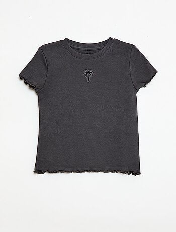T-shirt à manches courtesavec forme ajourée
