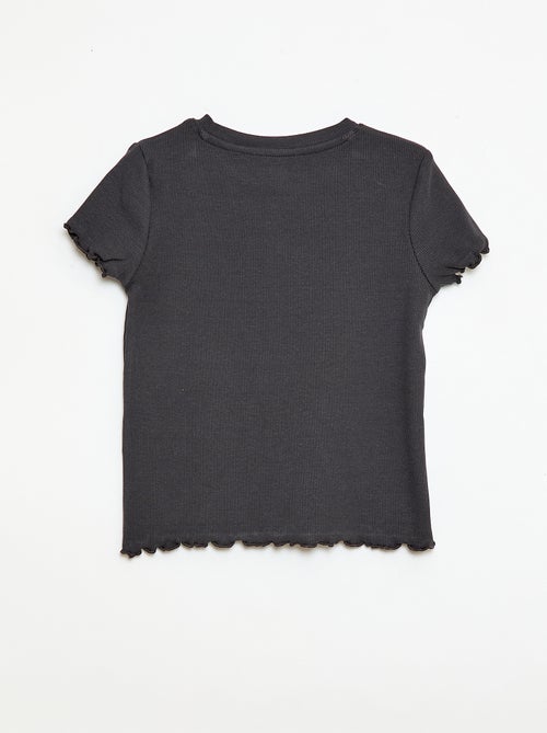 T-shirt à manches courtesavec forme ajourée - Kiabi