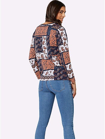 T-shirt à manches longues avec col rond et imprimé patchwork - Taille standard - Moda Vilona