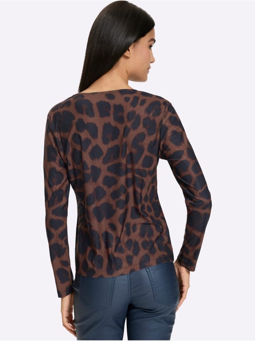 T-shirt à manches longues motif léopard tendance - taille standard - helline - Kiabi T-shirt à manches longues motif léopard tendance - taille standard - helline - Kiabi