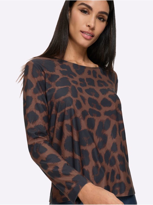 T-shirt à manches longues motif léopard tendance - taille standard - helline - Kiabi T-shirt à manches longues motif léopard tendance - taille standard - helline - Kiabi