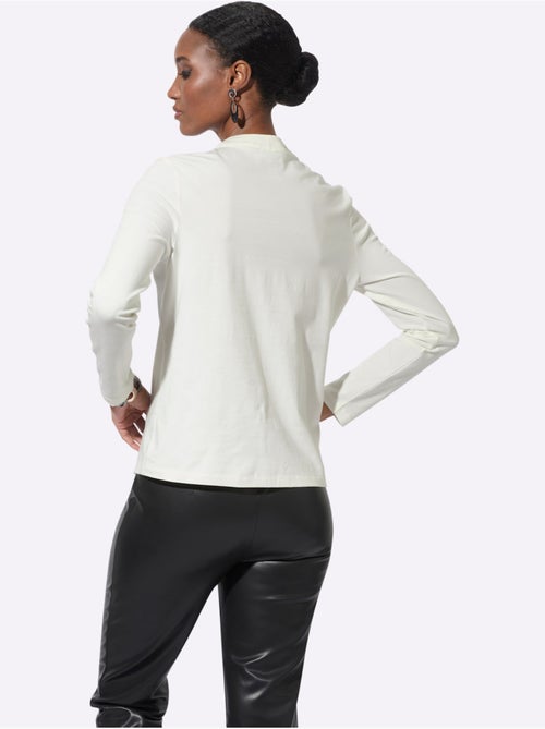 T-shirt à Manches Longues Qualité Coton Doux Sur La Peau - Taille Standard - Helline - Kiabi T-shirt à Manches Longues Qualité Coton Doux Sur La Peau - Taille Standard - Helline - Kiabi