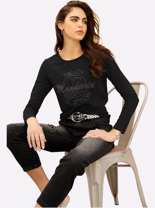 T-shirt à manches longues qualité coton doux sur la peau - taille standard - helline - Kiabi T-shirt à manches longues qualité coton doux sur la peau - taille standard - helline - Kiabi