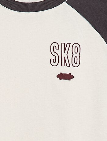 T-shirt à manches raglans