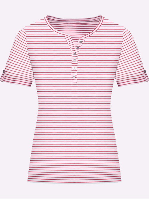T-shirt à rayures avec encolure ronde et patte de boutonnage - Taille standard - Moda Vilona - Kiabi T-shirt à rayures avec encolure ronde et patte de boutonnage - Taille standard - Moda Vilona - Kiabi