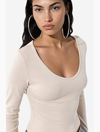 T-shirt ajusté col v manches longues busem