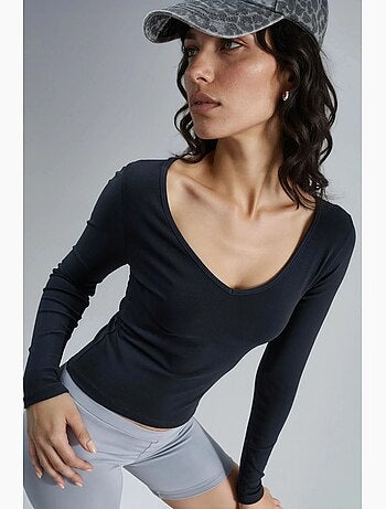 T-shirt ajusté col v manches longues busem