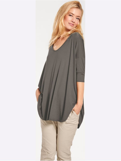 T-shirt ample - taille standard - helline - Kiabi T-shirt ample - taille standard - helline - Kiabi