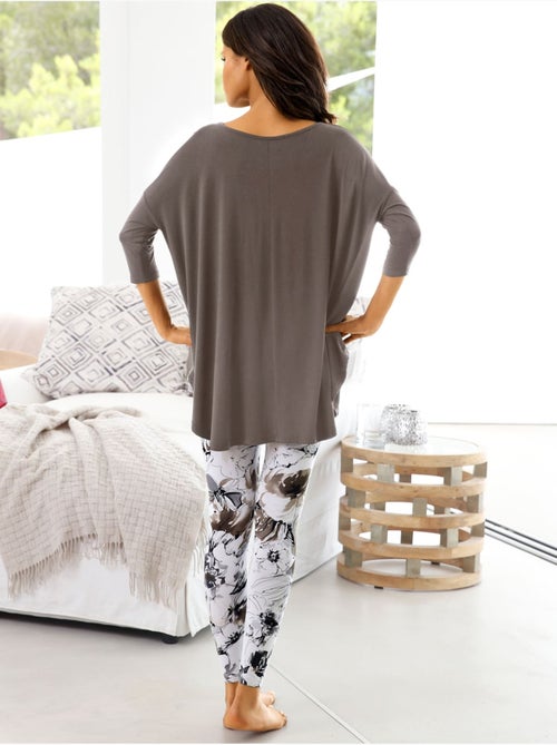 T-shirt ample - taille standard - helline - Kiabi T-shirt ample - taille standard - helline - Kiabi
