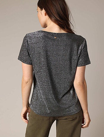T-shirt ample avec col en V 'Deeluxe'