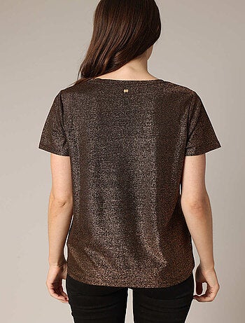 T-shirt ample avec col en V. 'Deeluxe'