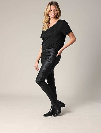 T-shirt ample avec col en V 'Deeluxe'