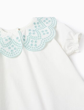 T-Shirt avec Col en Broderie Anglaise