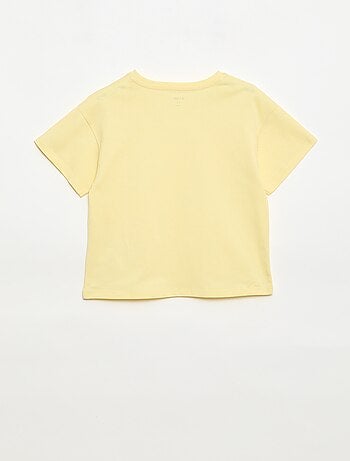 T-shirt avec fleurs en macramé