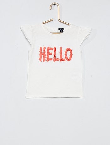 T-shirt avec message en relief