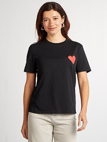 T-shirt avec message EVJF