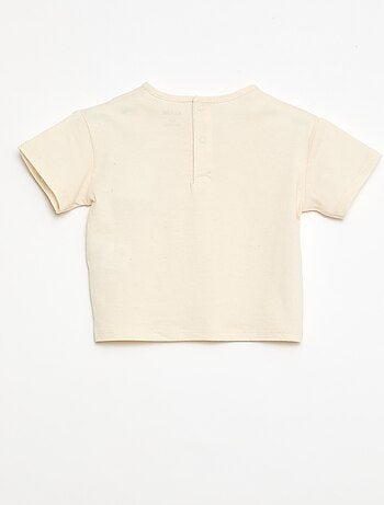 T-shirt avec poche fantaisie et broderie