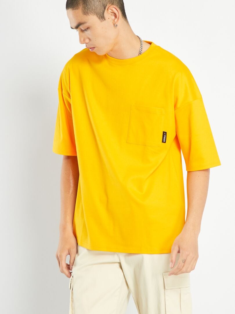 T-shirt avec poche poitrine Jaune - Kiabi