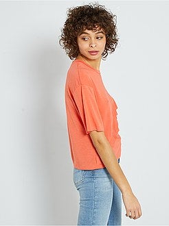 T-shirt avec volants poitrine - Kiabi