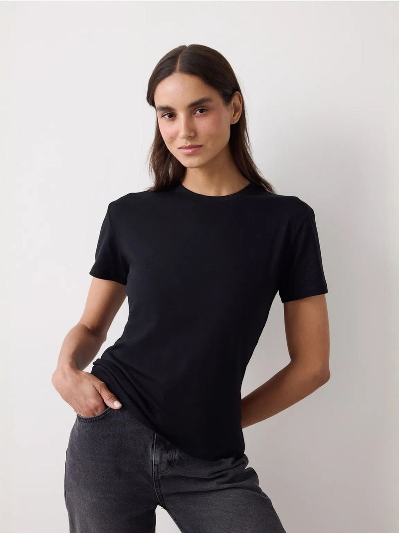 T-shirt basic slim fit à manches courtes penti Noir - Kiabi