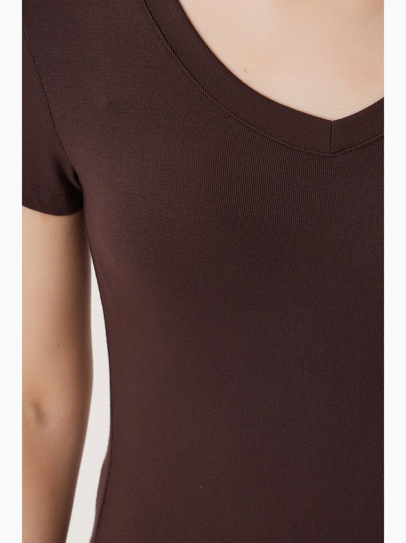 T-shirt basique à col en v et coupe ajustée istanbul Marron chocolat - Kiabi