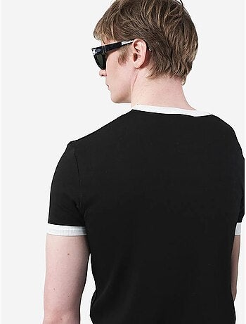 T-shirt basique à col rond avec bordure contrastée giesto