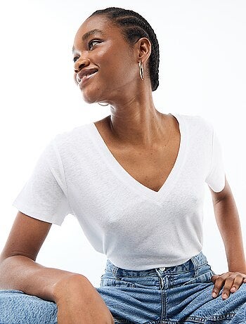 T-shirt basique à manches courtes col V