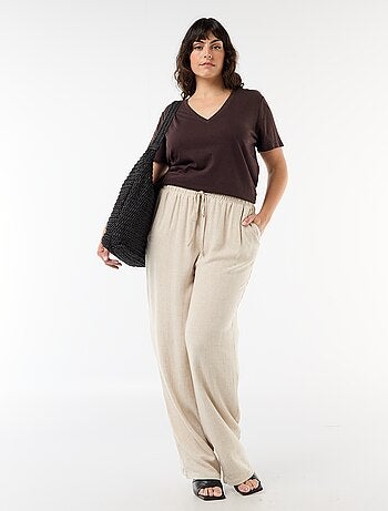 T-shirt basique col V et manches courtes