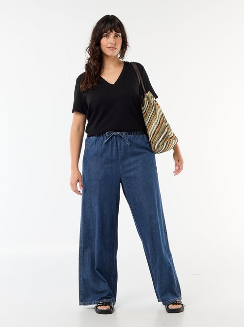 T-shirt basique col V et manches courtes - Kiabi