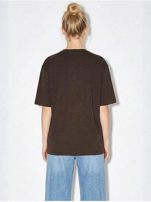 T-shirt brodé à col rond et coupe décontractée lucci - Kiabi T-shirt brodé à col rond et coupe décontractée lucci - Kiabi