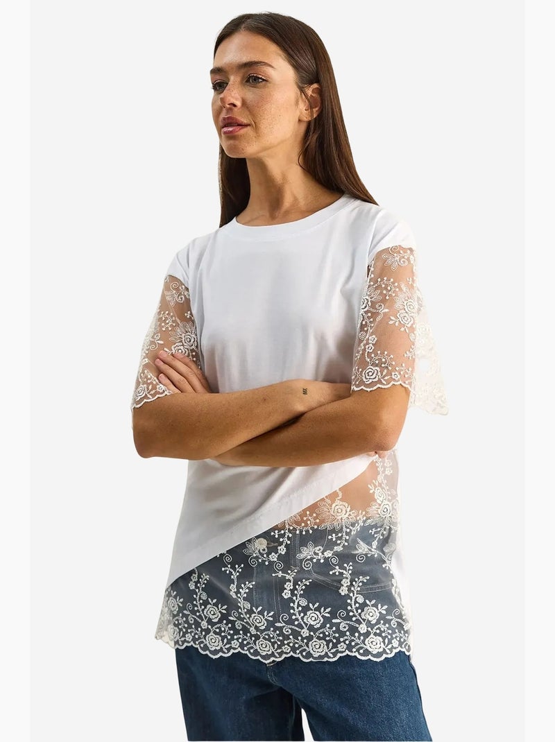 T-shirt brodé à col rond et manches trois-quarts lucci Blanc - Kiabi