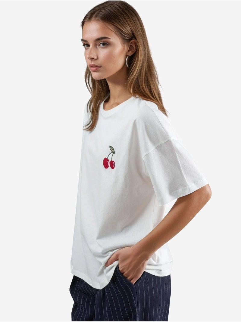 T-shirt brodé oversize à col rond Blanc cassé - Kiabi
