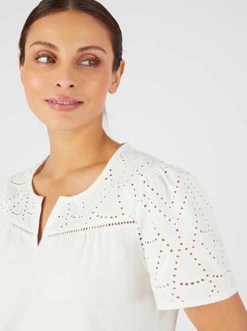 T-shirt broderie anglaise pur coton - Damart - Kiabi
