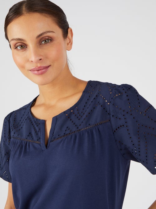 T-shirt broderie anglaise pur coton - Damart - Kiabi