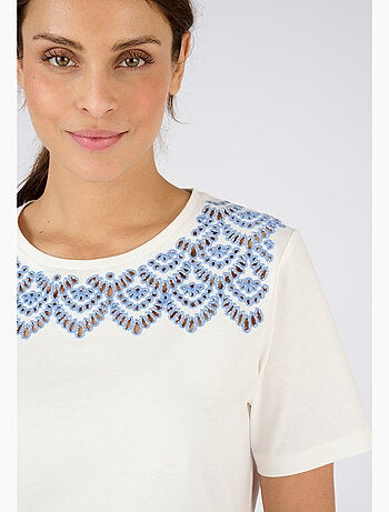 T-shirt broderies ajourées - Damart