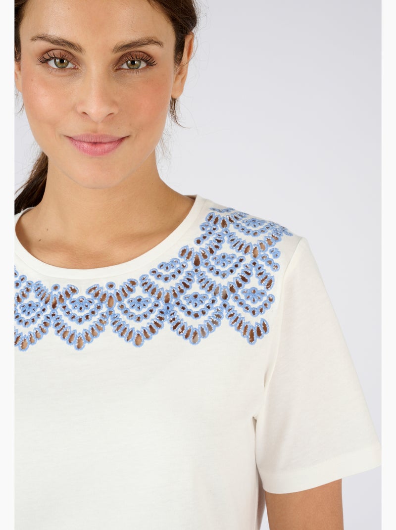 T-shirt broderies ajourées - Damart Blanc - Kiabi
