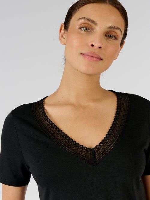 T-shirt Climatyl col dentelle - Damart - Kiabi