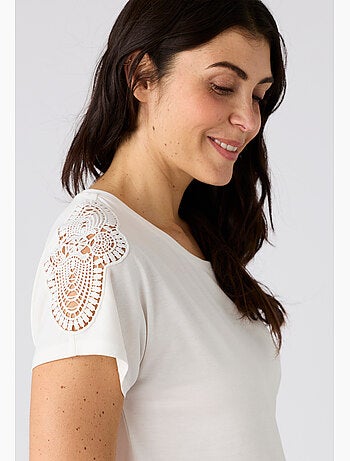 T-shirt Climatyl détail dentelle - Damart