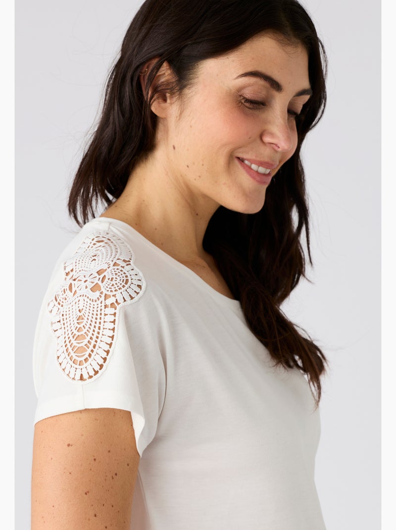 T-shirt Climatyl détail dentelle - Damart Blanc - Kiabi